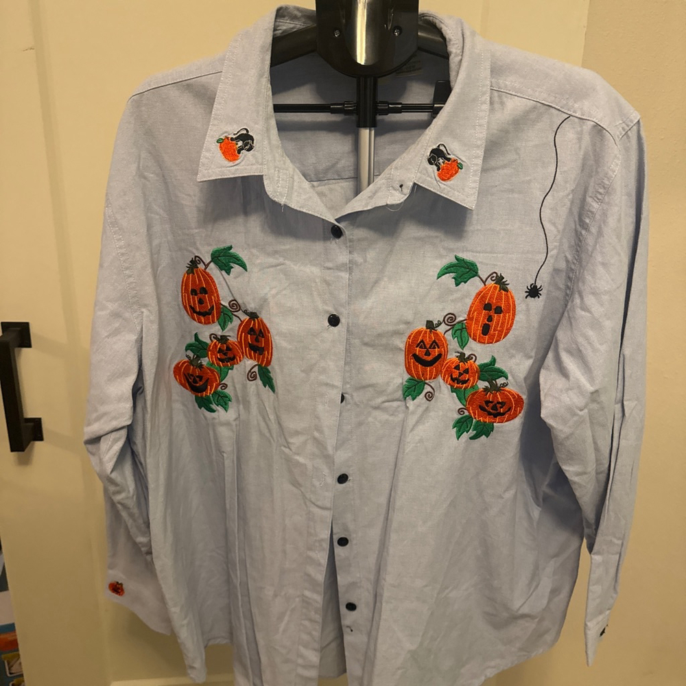 Women's Falls Creek Light Blue Halloween Pumpkin Button Down Shirt 26W